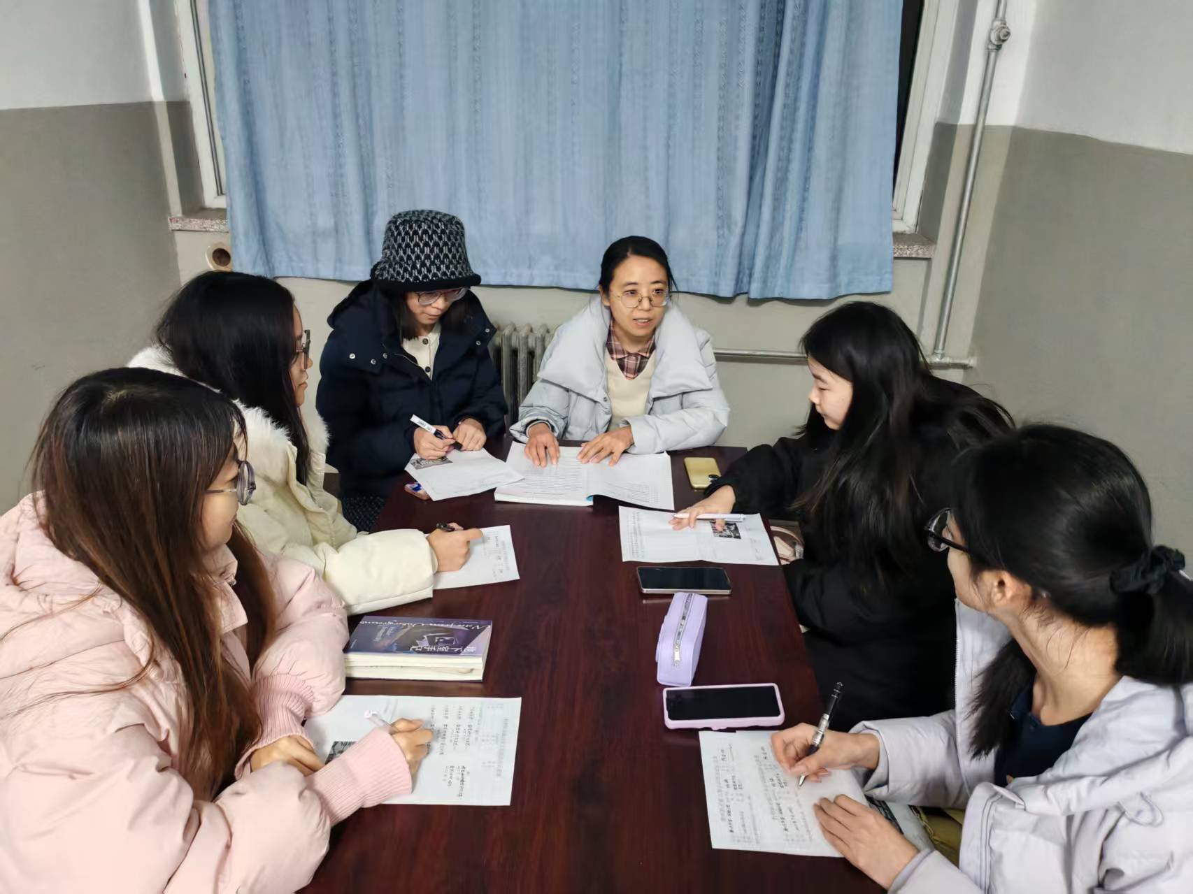 可按栏目接着查阅相关条目